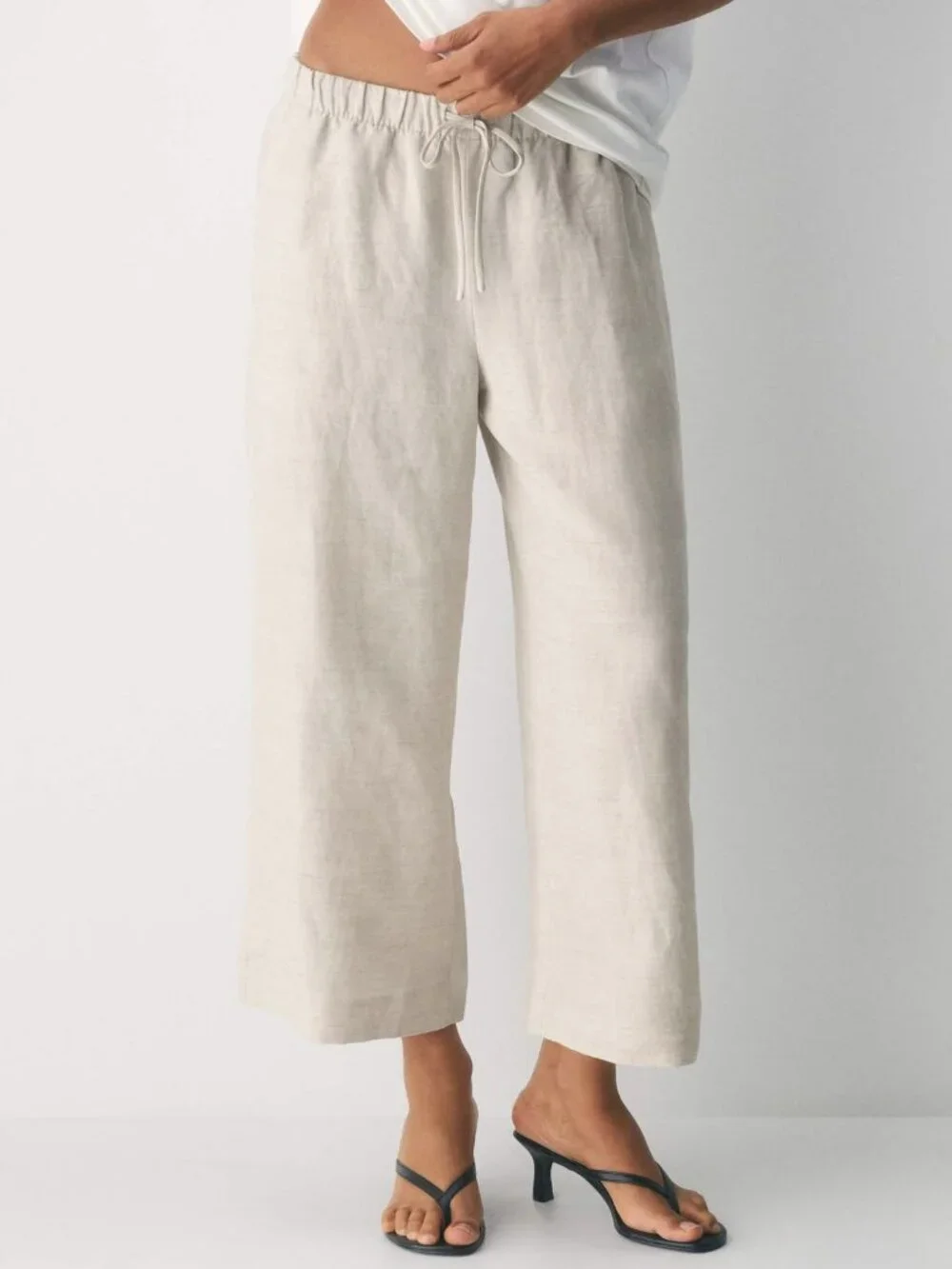 Aritzia Lodge Wilfred Free Cropped Pant Size Large Like New Condition